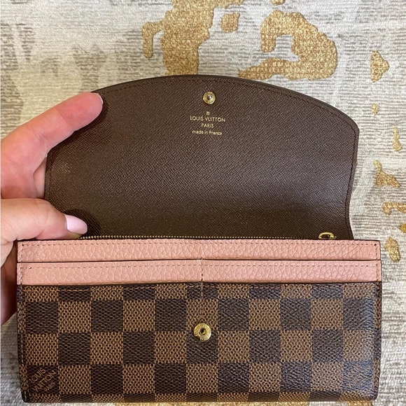 Louis Vuitton Damier Ebene Normandy Rose Ballerine Wallet on chain. - Picture 5 of 8